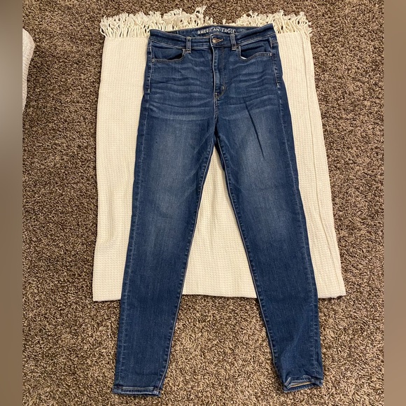 American Eagle Next Level Stretch Jeans - Picture 2 of 3
